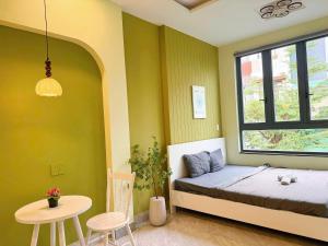 Corgi House Danang