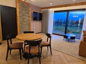 Stylchyn Residence