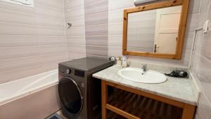 Large, secure family apartment