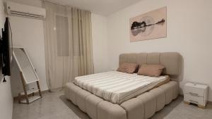 Large, secure family apartment