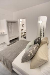 Aspries Suites Paros Greece
