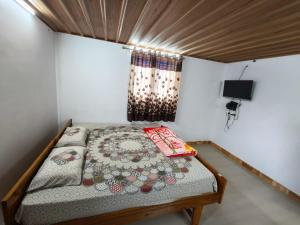 Dharshika home stay