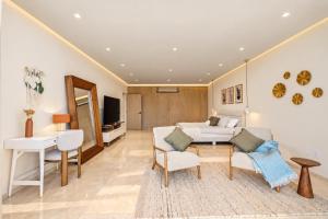 Ultra-Luxury Beachfront Penthouse at Reef Cozumel