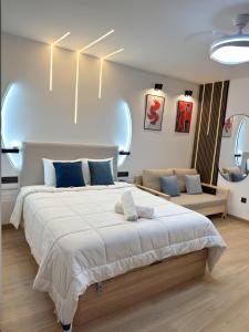 Modern Luxury Studio I Pool & Beach