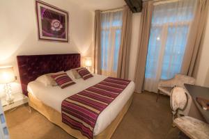 Hotels Hotel Relais Saint Jean Troyes : photos des chambres