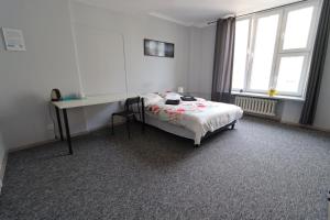 Fantastic Waw - M3 Room F