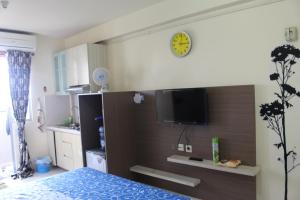 Kalibata City Green Palace Nice Clean Studio Room Apartment - 