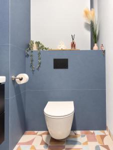 Blue Breeze Apartment