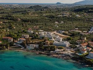 Mer Bleu Beach Hotel