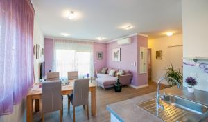 Apartment Tajana Residence 