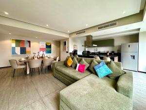 GREDA | Guest Favorite 3BR | Americana
