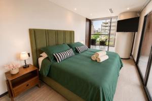 GREDA | Guest Favorite 3BR | Americana