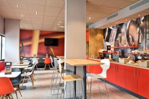 Hotels ibis Saint Quentin Basilique : photos des chambres