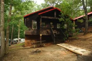 Carolina Landing Camping Resort Luxury Cabin 8 - Toccoa