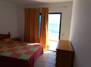 APARTAMENTO PRIMERA LÍNEA DE PLAYA