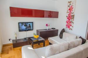 Antonio Apartments on the beach