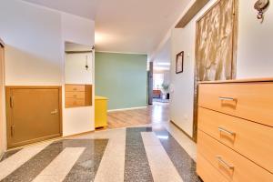 Toompuiestee Penthouse with Sauna