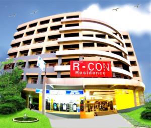 R Con Residence hotel, 
Pattaya, Thailand.
The photo picture quality can be
variable. We apologize if the
quality is of an unacceptable
level.