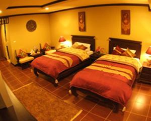 R-Con Residence