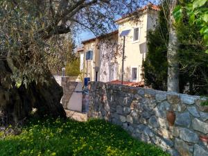 9 Musses Hotel Apartments Lesvos Greece