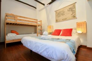 One-Bedroom Apartment room in Apartamentos Inside Paseo de los Tristes