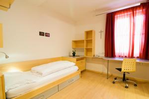 Single Room room in Kolpinghaus Bolzano