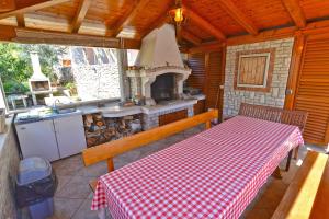 Apartments Creska 629