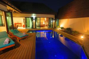 Naiharn Beach Villa