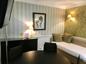 Appart'hotels Elysees Apartments : photos des chambres