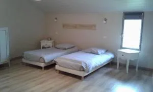 Au Passage des Grues - Outines