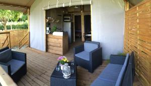 Campings Camping Les Grillons : photos des chambres