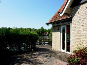 Holiday home Vakantiepark Het Timmerholt 5
