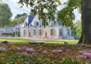 B&B / Chambres d'hotes Chateau des Grotteaux Pres Chambord : photos des chambres