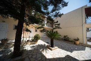 Metaxa Apartments Corfu Greece