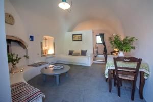 Guest House Pitsinades Kythira Greece