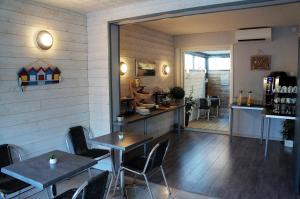 Hotels Hotel de la Plage : photos des chambres