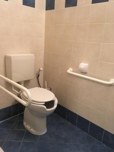 Double Room (1 Adult) room in Hotel Lario