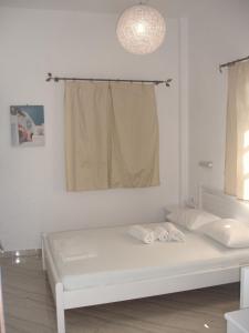 Angelos Rooms Irakleia-Island Greece