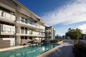 Central Islington Apartments