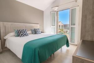 Hotel LIVVO Los Calderones - Adults recommended