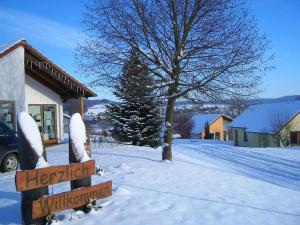 Bungalow im Feriendorf Uslar mit Gartenterrasse