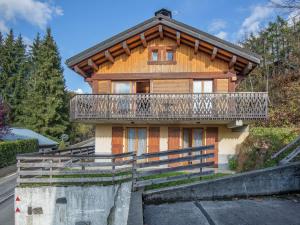 Vikendica Cozy Holiday Home in Les Gets near Ski Area Le Ge Francuska
