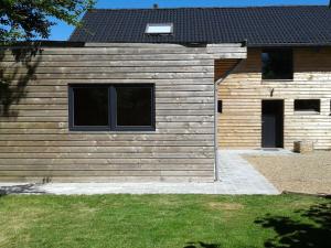 Modern Holiday Home in Sourbrodt with Private Pool