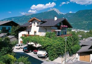 Apartment mit Balkon