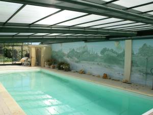 Maisons de vacances Holiday Home in Lamonzie Montastruc with Pool : photos des chambres