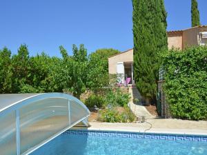 Maisons de vacances Beautiful holiday house with airco and private pool near Uz s : photos des chambres