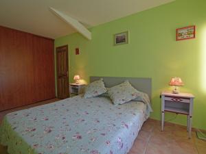 Maisons de vacances Beautiful holiday house with airco and private pool near Uz s : photos des chambres