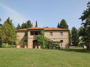 Hytte Rustic Holiday Home in Sarteano Tuscany with Garden Sarteano Italia