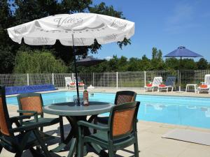 Villas Traditional villa with pool : photos des chambres