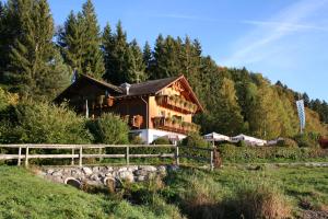 Cafe Maria - Pension - B&B